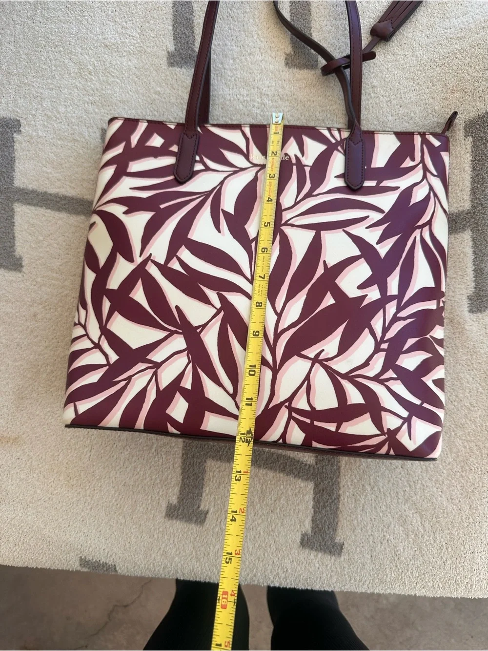 Kate spade Tote Bag in Burgundy and Cream